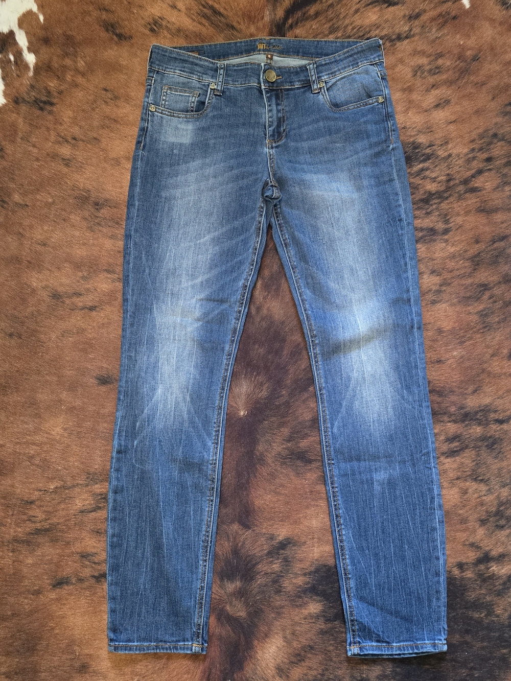 *Kut from the Kloth Straight Leg Jeans in Blue Wash Size 6 Casual